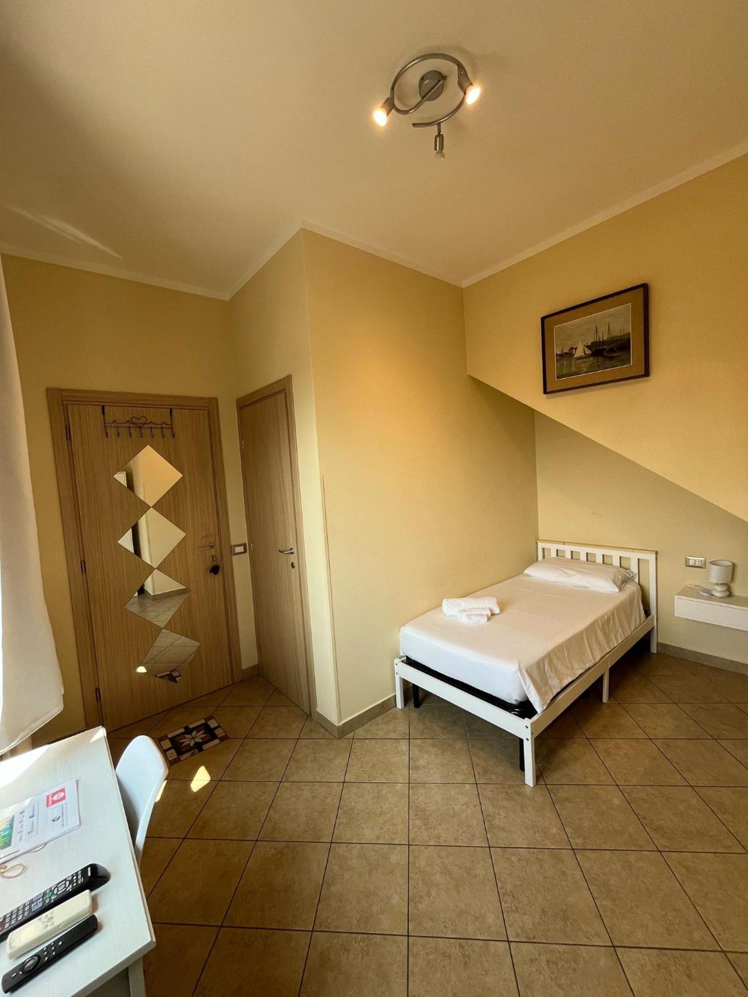 B&B Garzola Ossuccio Exterior photo
